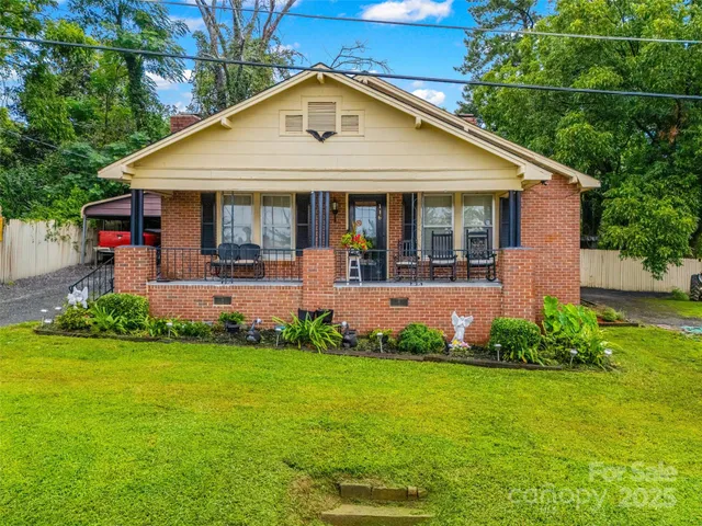 $1,500,000 | 116 Kenworthy Avenue, Lowell, NC 28098