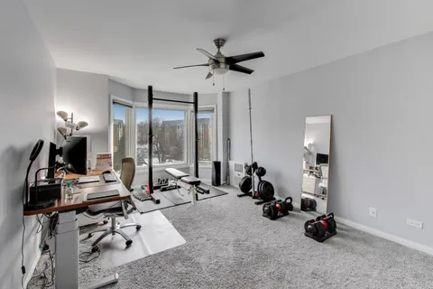 $249,500 | 201 Thames Parkway, Unit 2K, Park Ridge, IL 60068