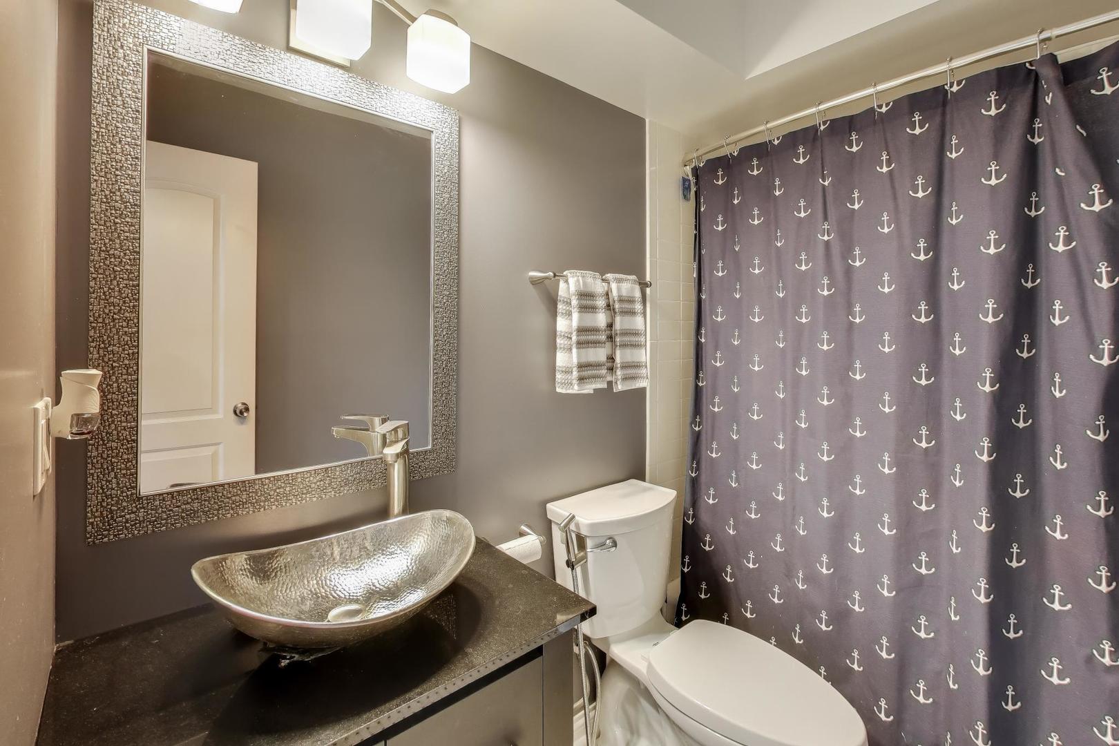 201 Thames Parkway, Unit 2K Park Ridge, IL 60068 - Photo 14 of 28