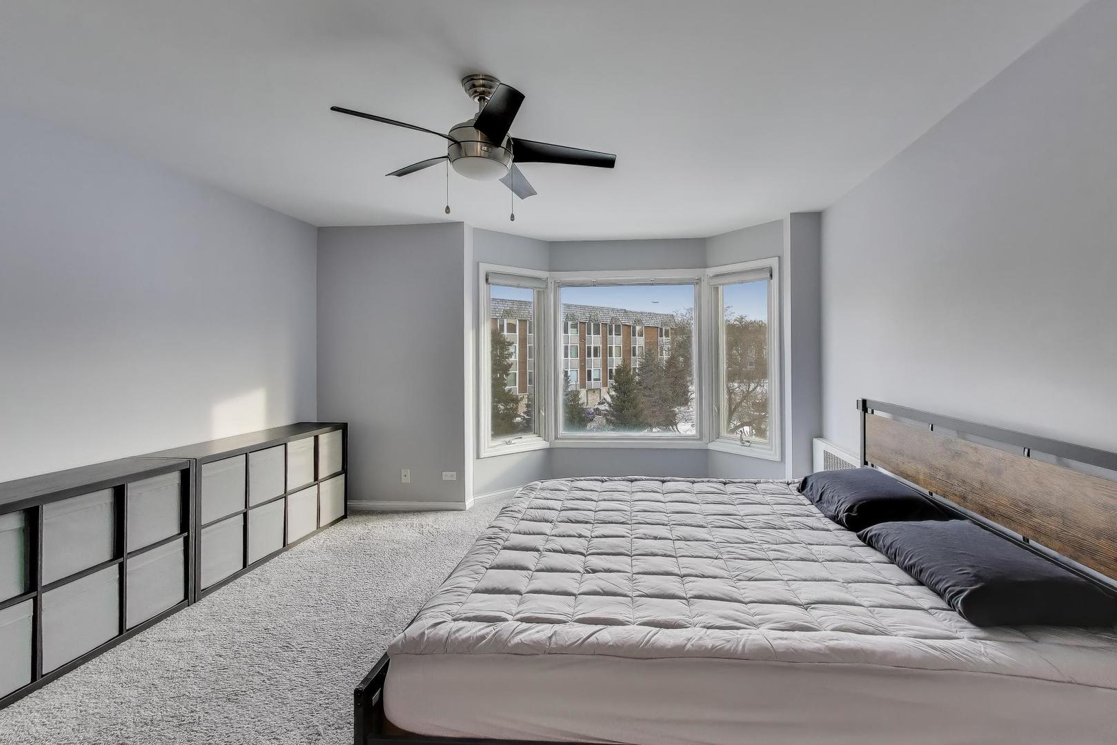 201 Thames Parkway, Unit 2K Park Ridge, IL 60068 - Photo 16 of 28