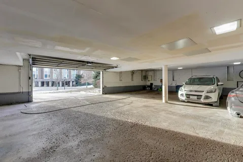 $249,500 | 201 Thames Parkway, Unit 2K, Park Ridge, IL 60068