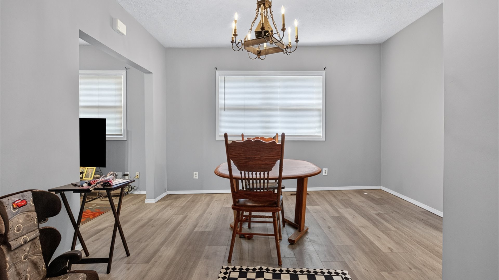 903 Low Street Bloomington, IL 61701 - Photo 7 of 44