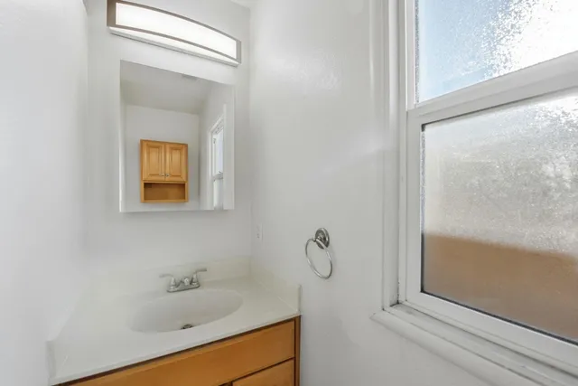 $899,950 | 16251-16251 Carolyn Street, Castro Valley, CA 94578