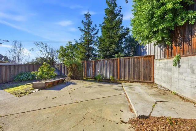 $899,950 | 16251-16251 Carolyn Street, Castro Valley, CA 94578