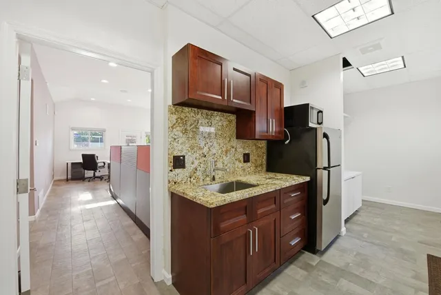 $899,950 | 16251-16251 Carolyn Street, Castro Valley, CA 94578