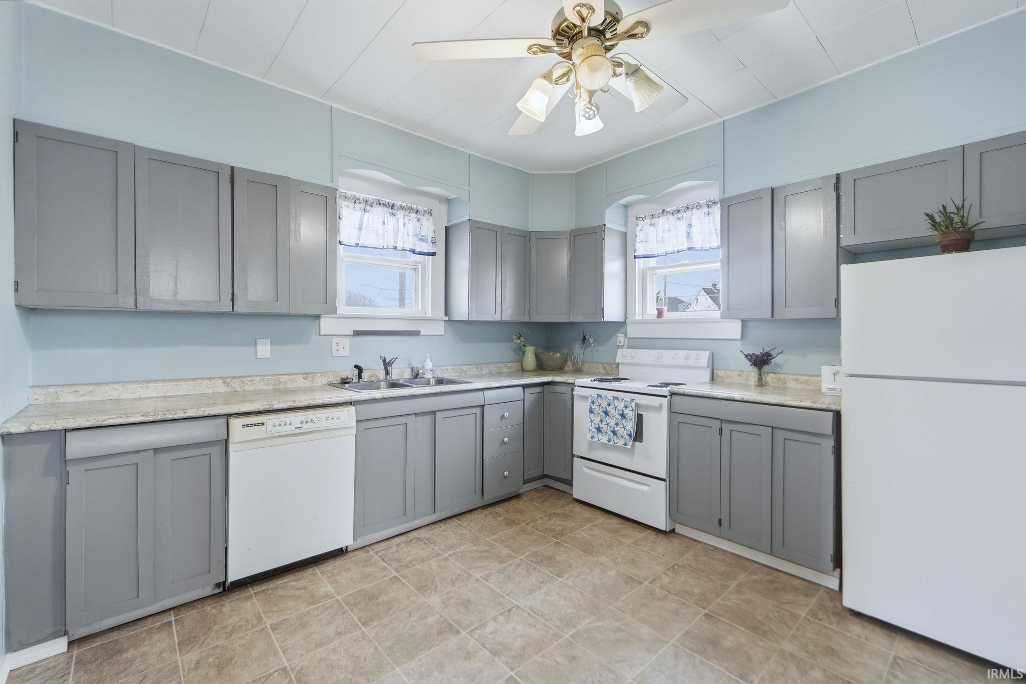 905 Crescent Avenue Fort Wayne, IN 46805 - Photo 11 of 34