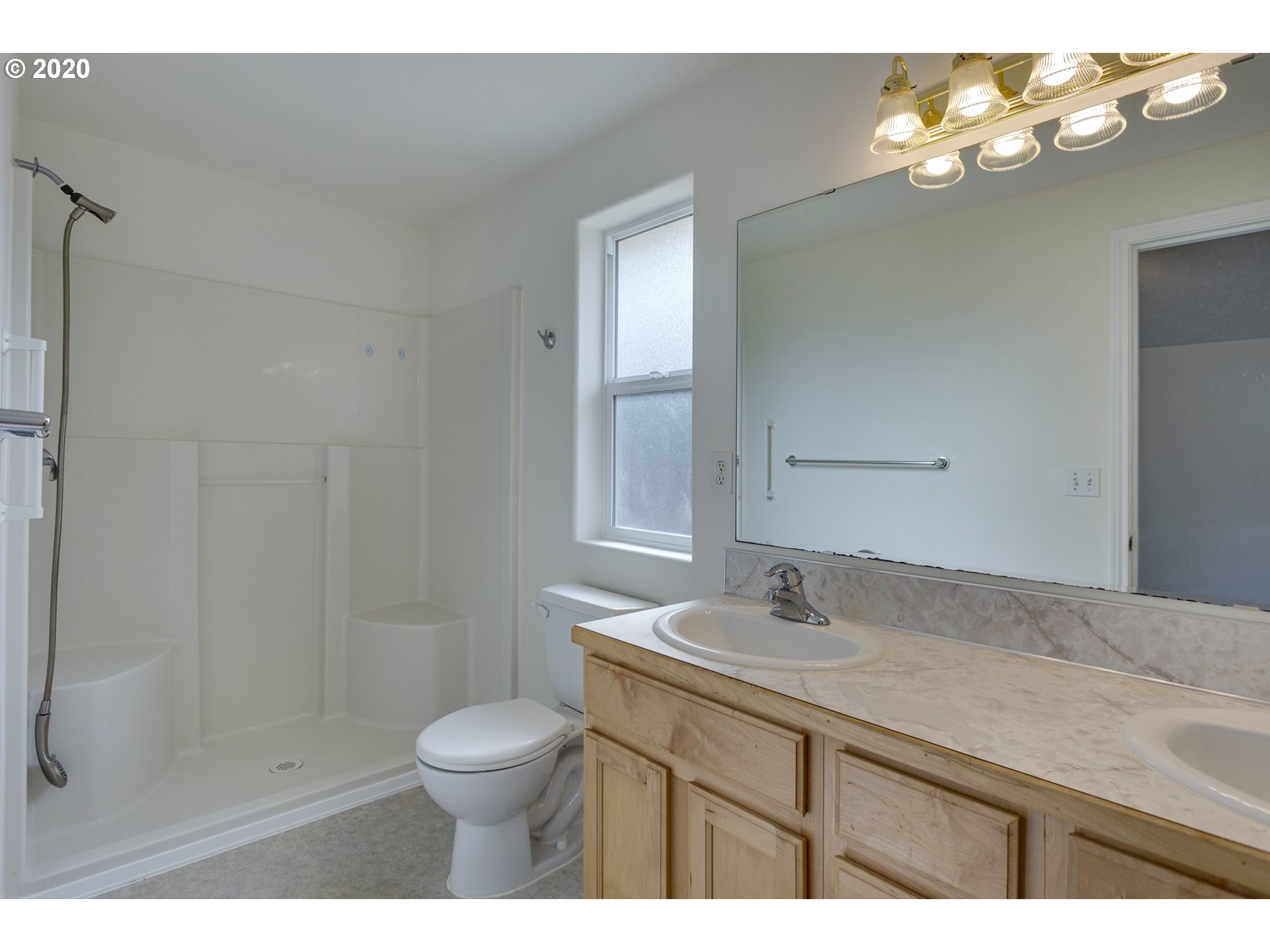 165 Independence Way Independence, OR 97351 - Photo 11 of 16 Gallery Image 11