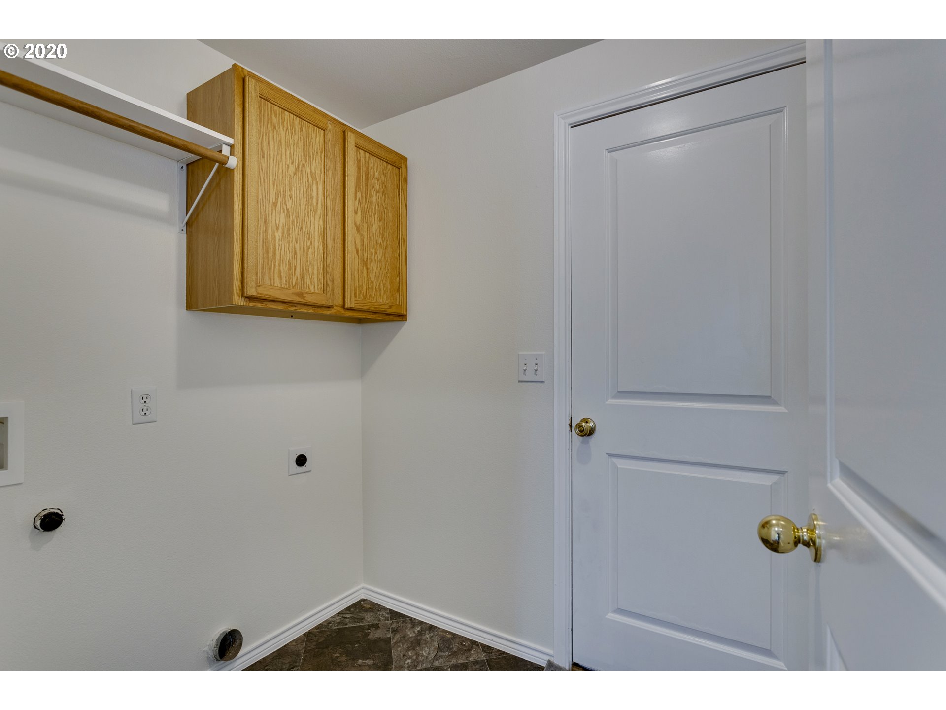 165 Independence Way Independence, OR 97351 - Photo 13 of 16 Gallery Image 13