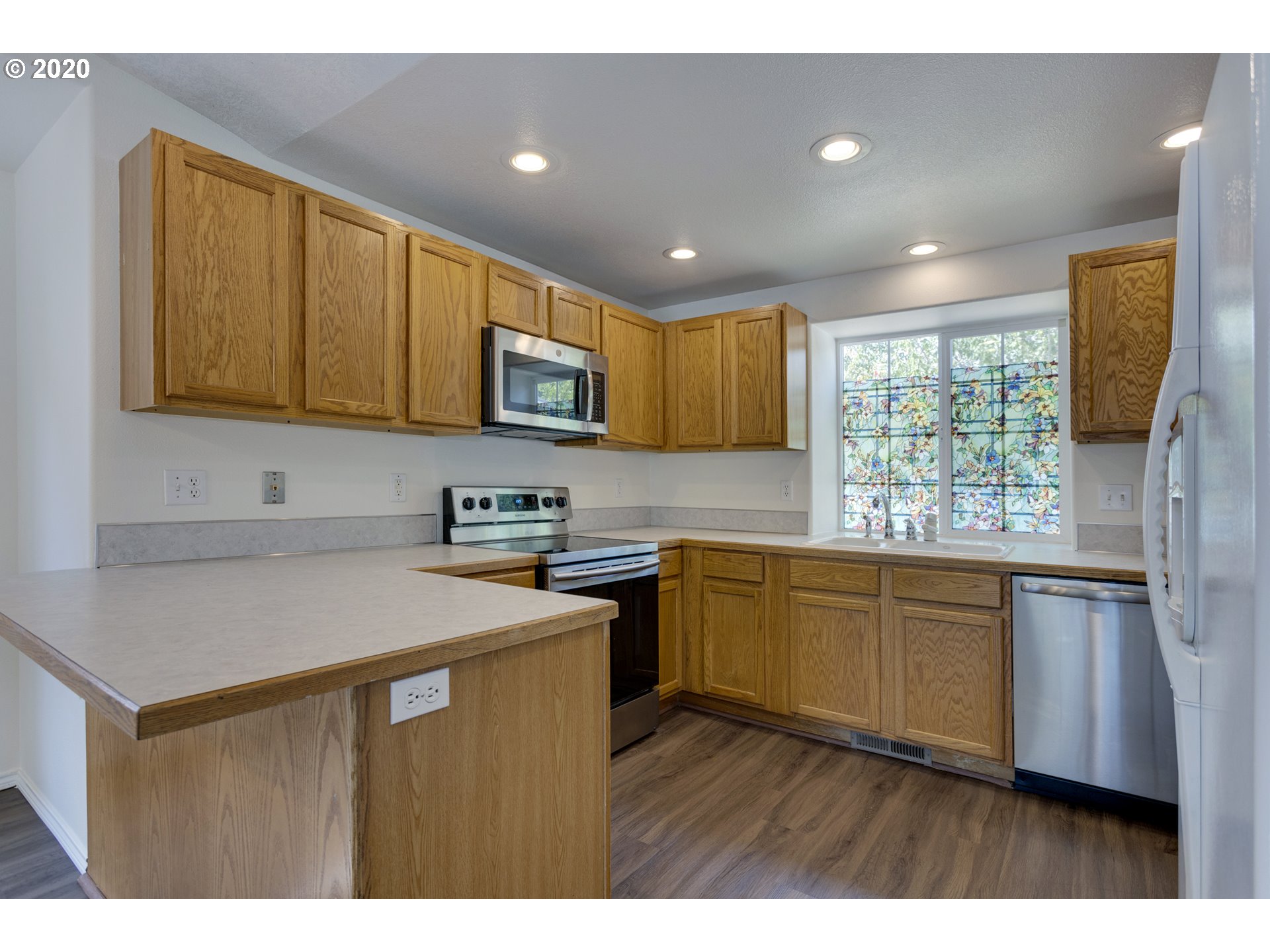 165 Independence Way Independence, OR 97351 - Photo 5 of 16 Gallery Image 5