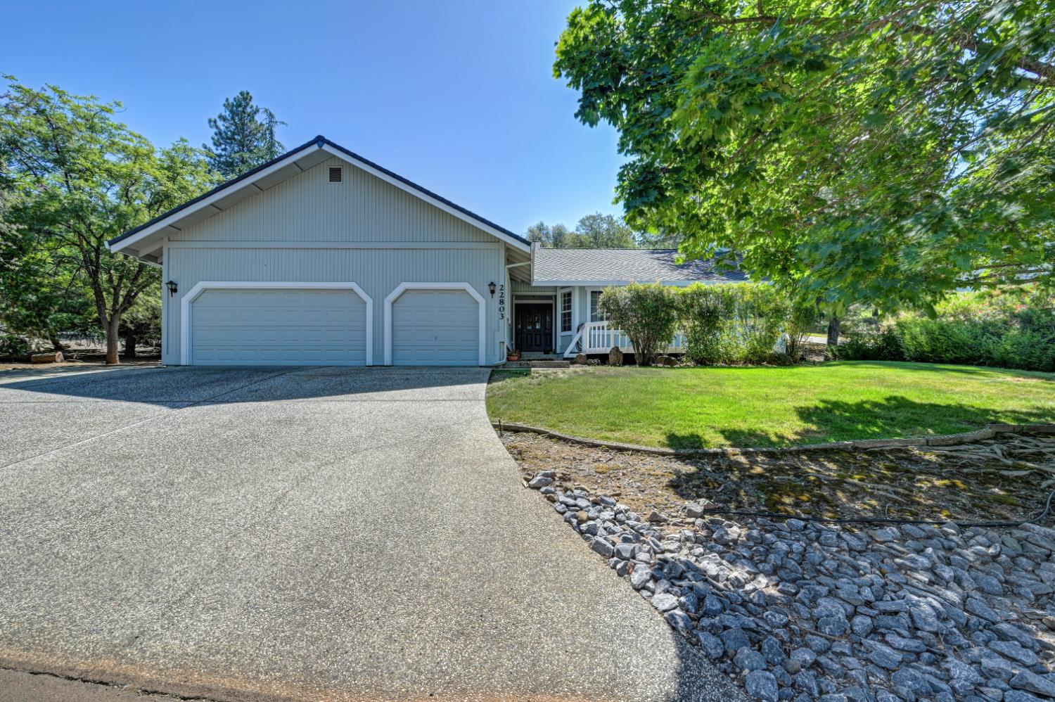 22803 Sunset Ridge Drive Auburn, CA 95602 - Photo 2 of 60