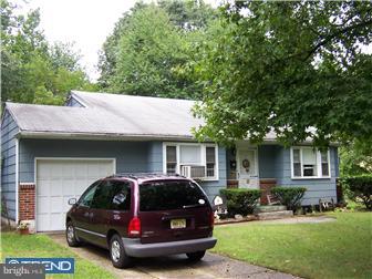 4 Delahaye Road Lindenwold, NJ 08021 - Photo 1 of 6 Exterior Front