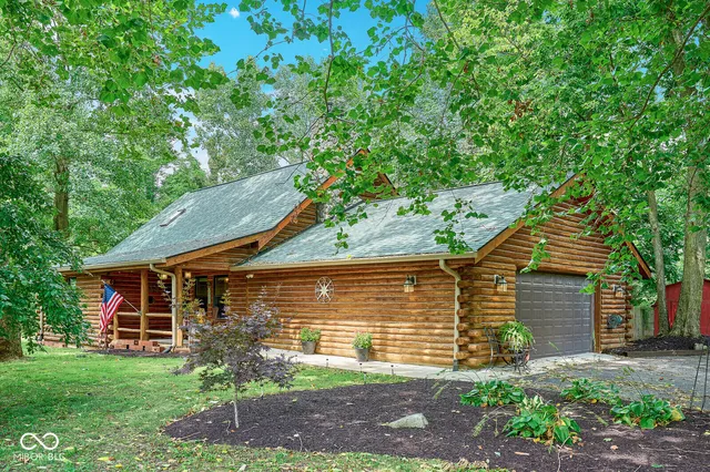 $352,000 | 7418 Deerfield Drive, Greenfield, IN 46140