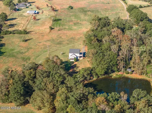 a view of outdoor space and garden