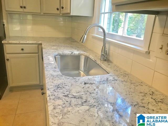 1800 Indian Hills Road Pelham, AL 35124 - Photo 14 of 36