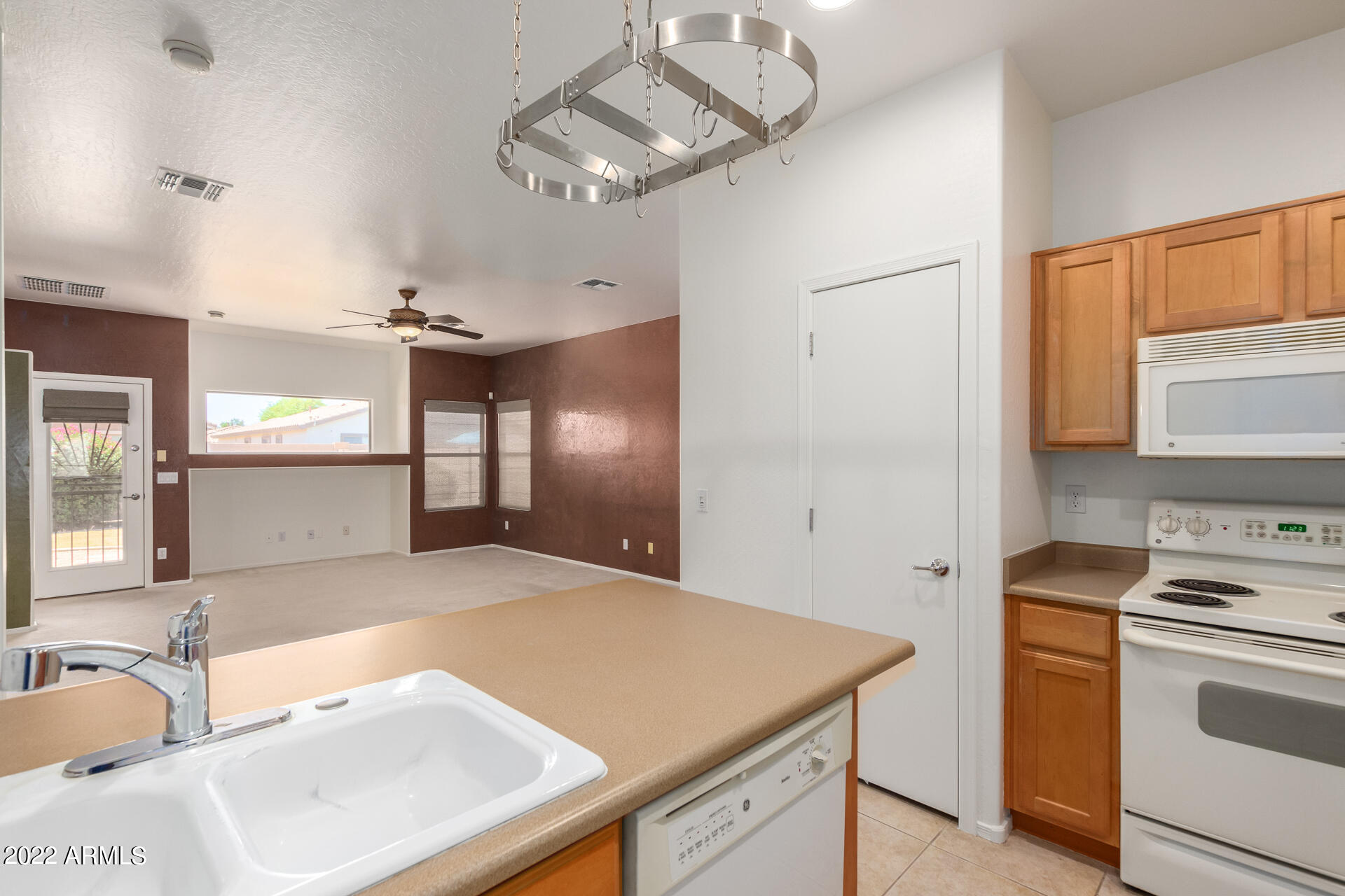 44899 Portabello Road Maricopa, AZ 85139 - Photo 8 of 24 0010-10 Portabello