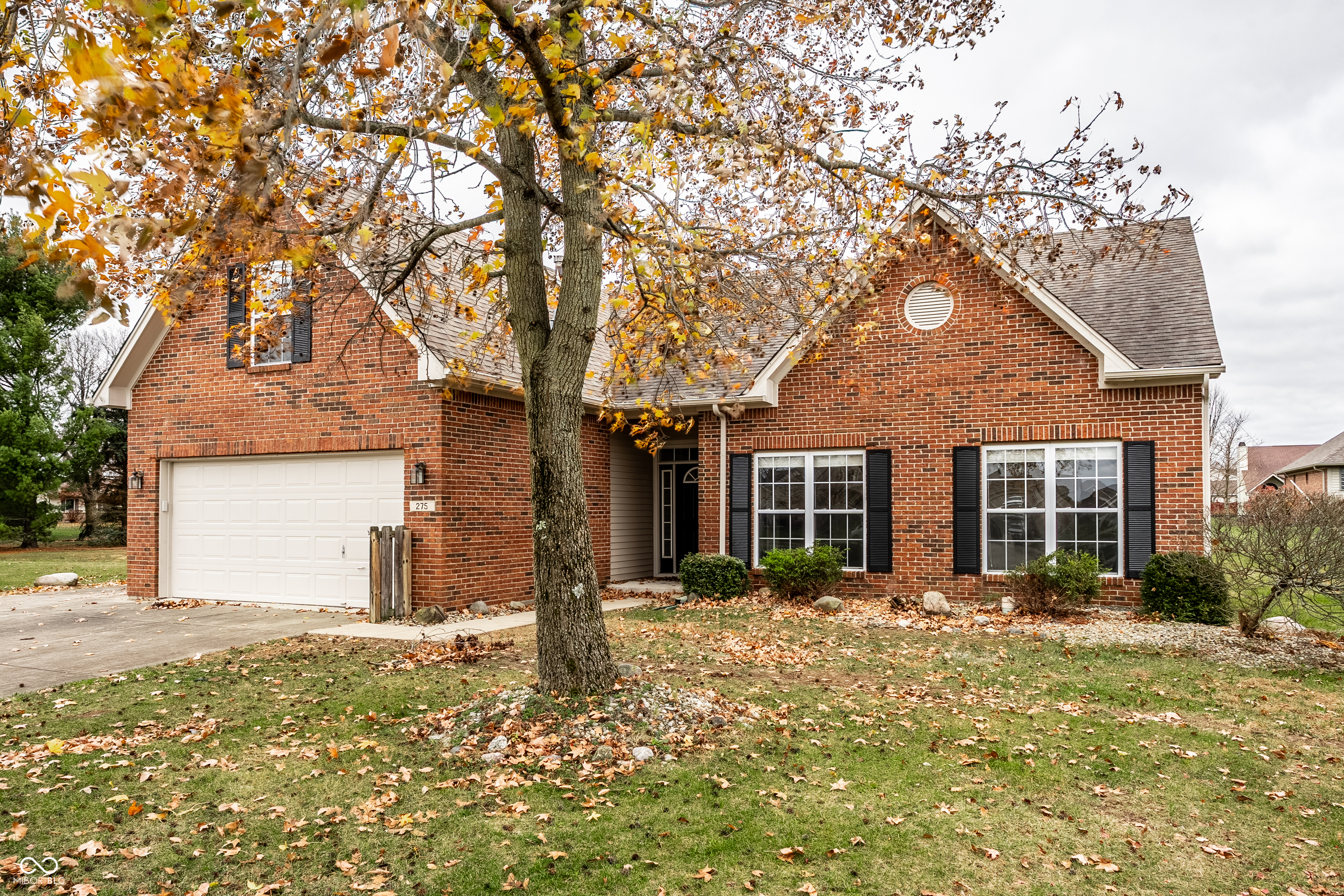 275 Linden Court Pendleton, IN 46064 - Photo 3 of 29