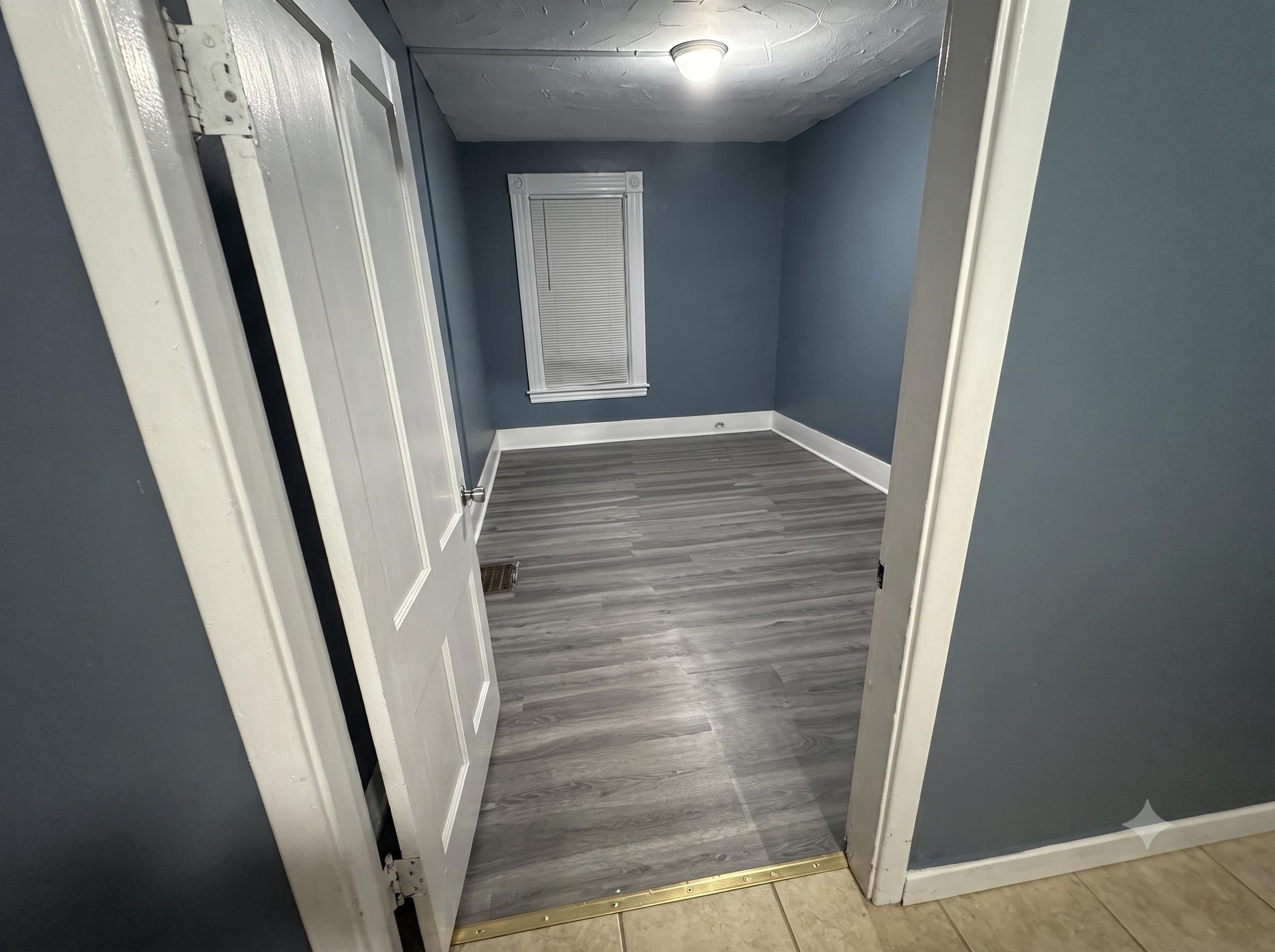 440 Laurel Street Manchester, NH 03103 - Photo 7 of 13