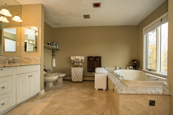 128 Mill Road North Andover, MA 01845 - Photo 14 of 29 Gallery Image 14