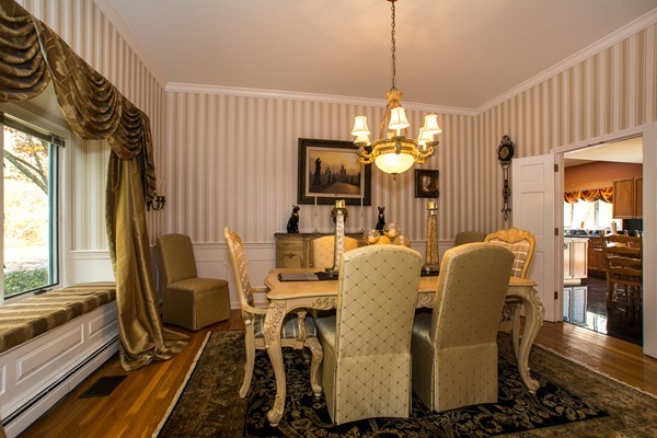 128 Mill Road North Andover, MA 01845 - Photo 5 of 29 Gallery Image 5
