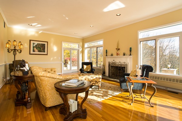 128 Mill Road North Andover, MA 01845 - Photo 8 of 29 Gallery Image 8