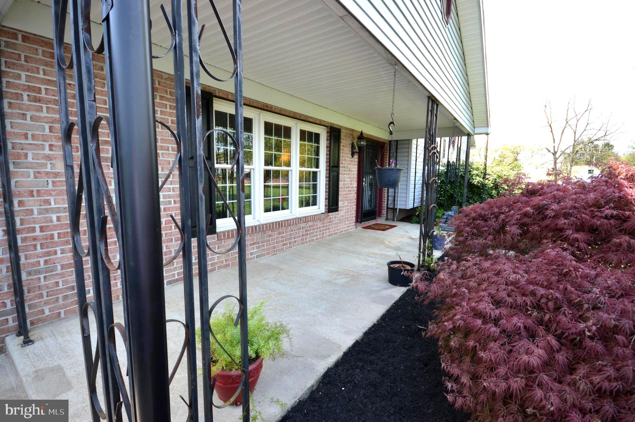 135 Game Trail Road Falling Waters, WV 25419 - Photo 8 of 96 Gallery Image 8