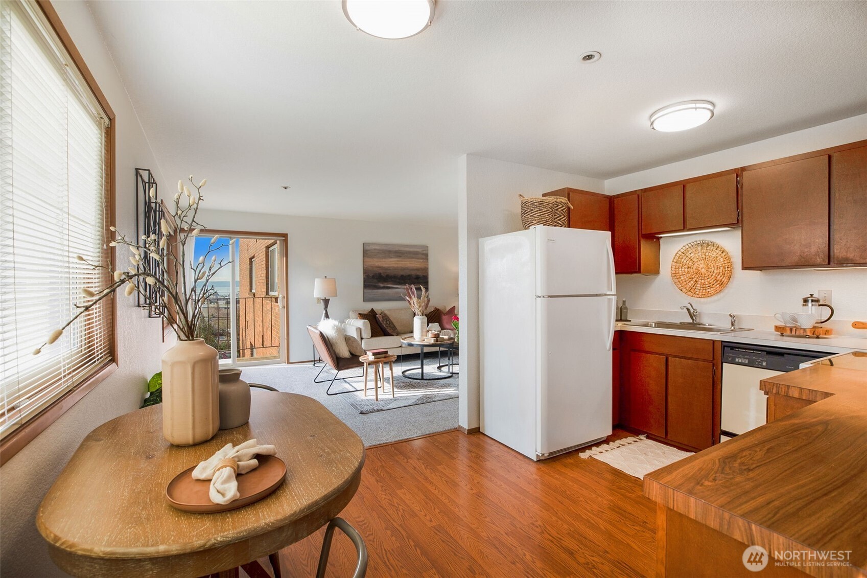 2619 Rucker Avenue, Unit 5 Everett, WA 98201 - Photo 12 of 36