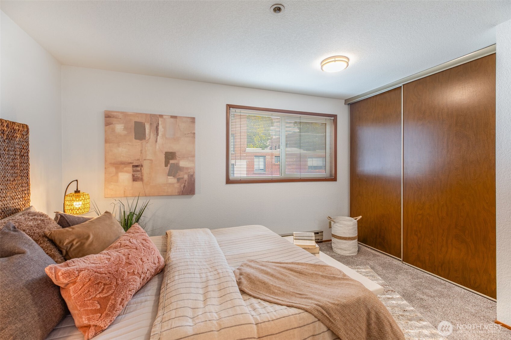 2619 Rucker Avenue, Unit 5 Everett, WA 98201 - Photo 17 of 36