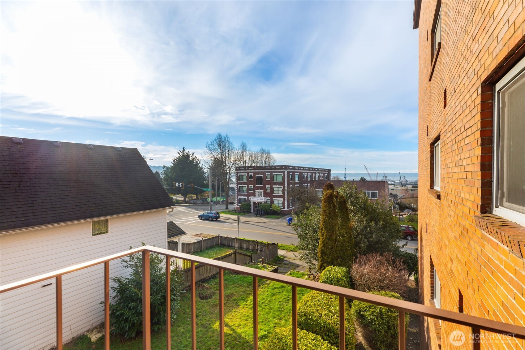 2619 Rucker Avenue, Unit 5 Everett, WA 98201 - Photo 25 of 36