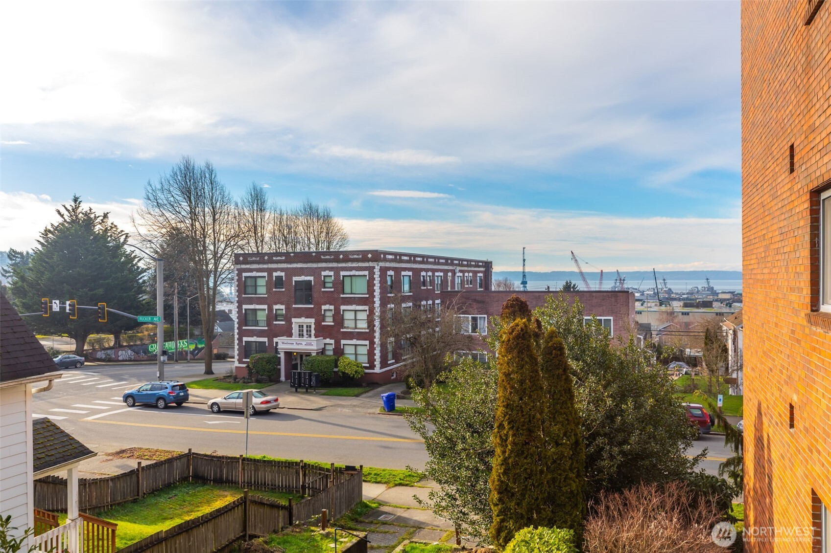 2619 Rucker Avenue, Unit 5 Everett, WA 98201 - Photo 26 of 36