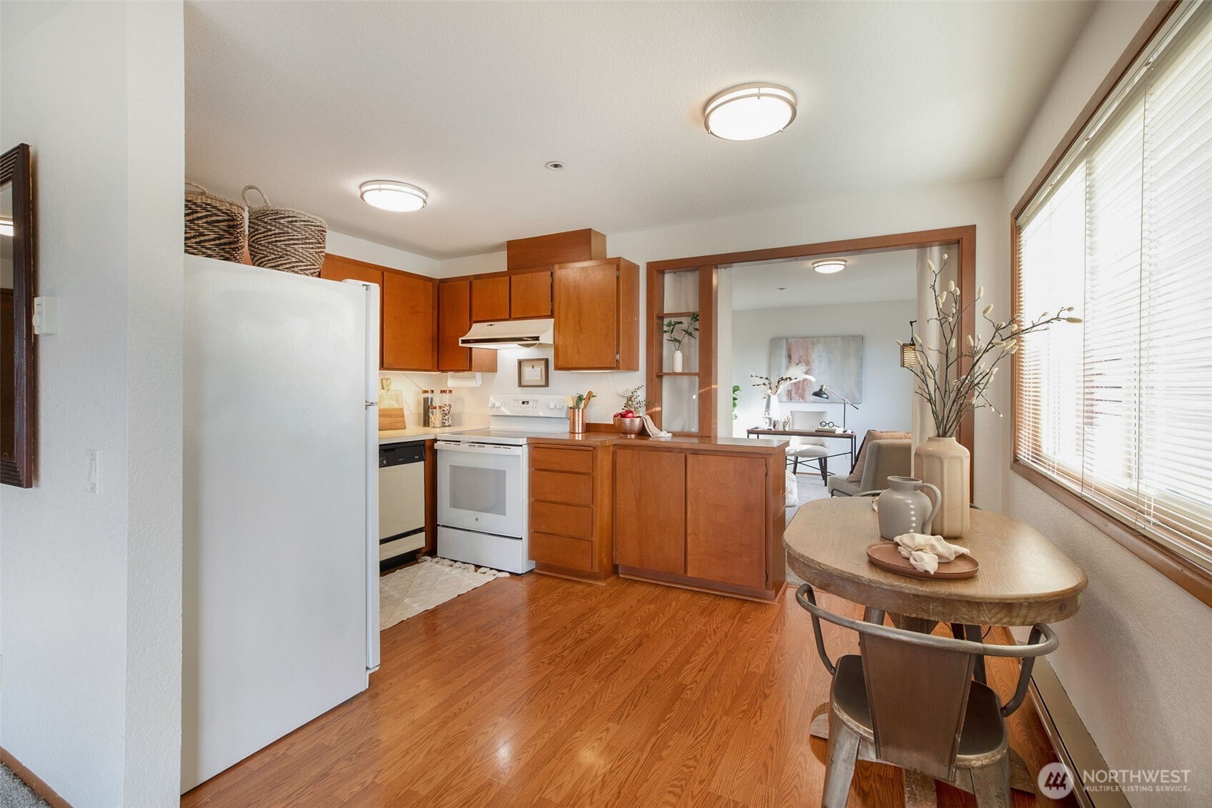 2619 Rucker Avenue, Unit 5 Everett, WA 98201 - Photo 10 of 36