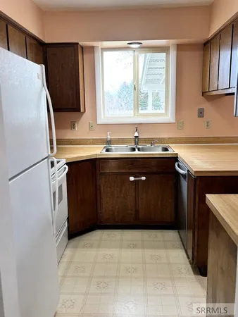 $425,000 | 6764 North Jennifer Lane, Idaho Falls, ID 83401