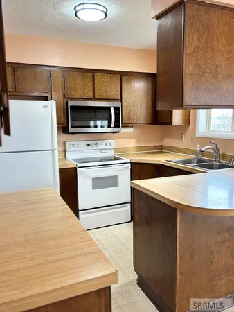 $425,000 | 6764 North Jennifer Lane, Idaho Falls, ID 83401
