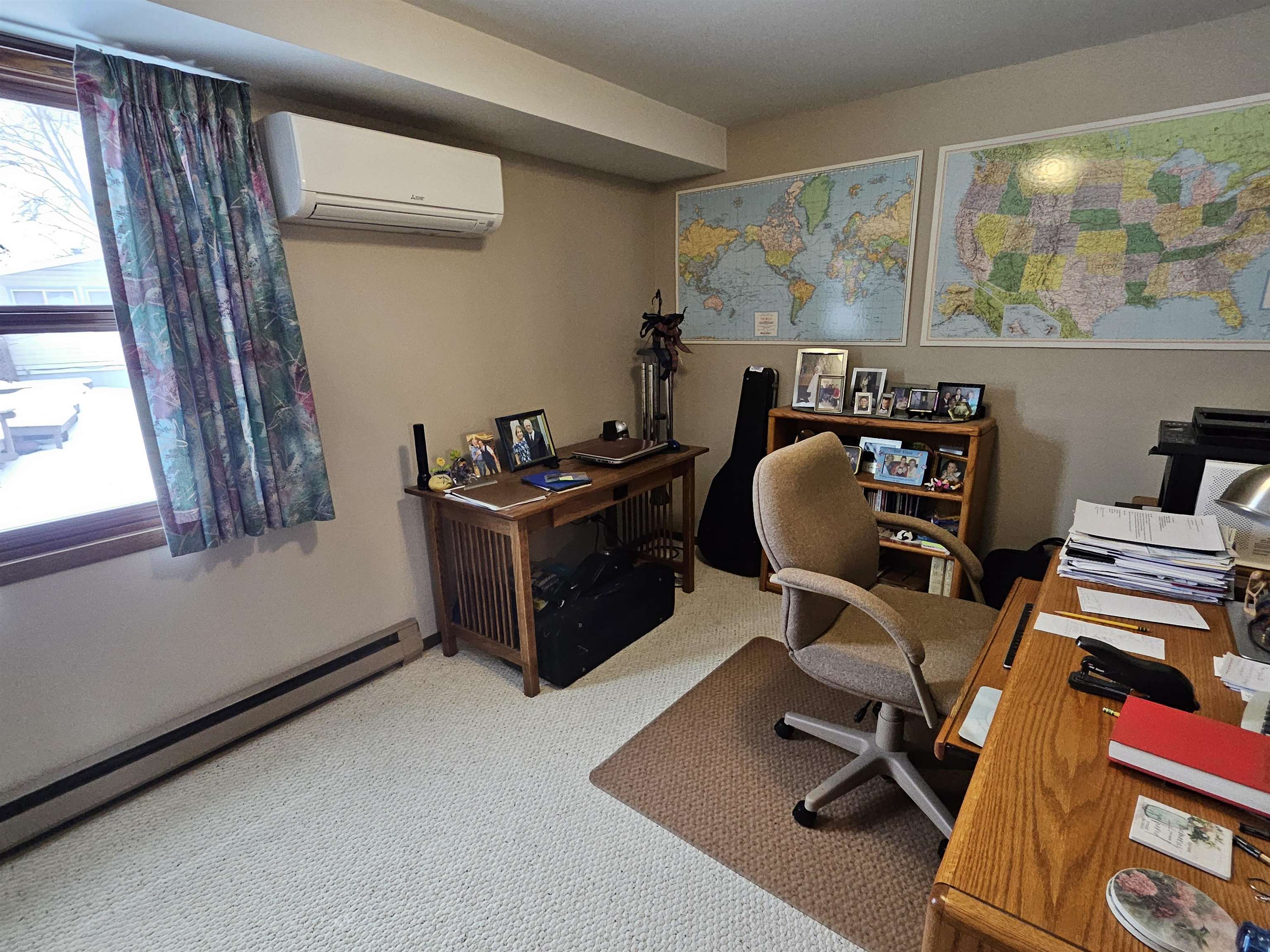 2155 Oriole Drive Freeport, IL 61032 - Photo 5 of 20 a view of a workspace with furniture and a window