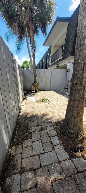 1928 South Conway Road, Unit 1 Orlando, FL 32812 - Photo 29 of 34 a backyard of a house
