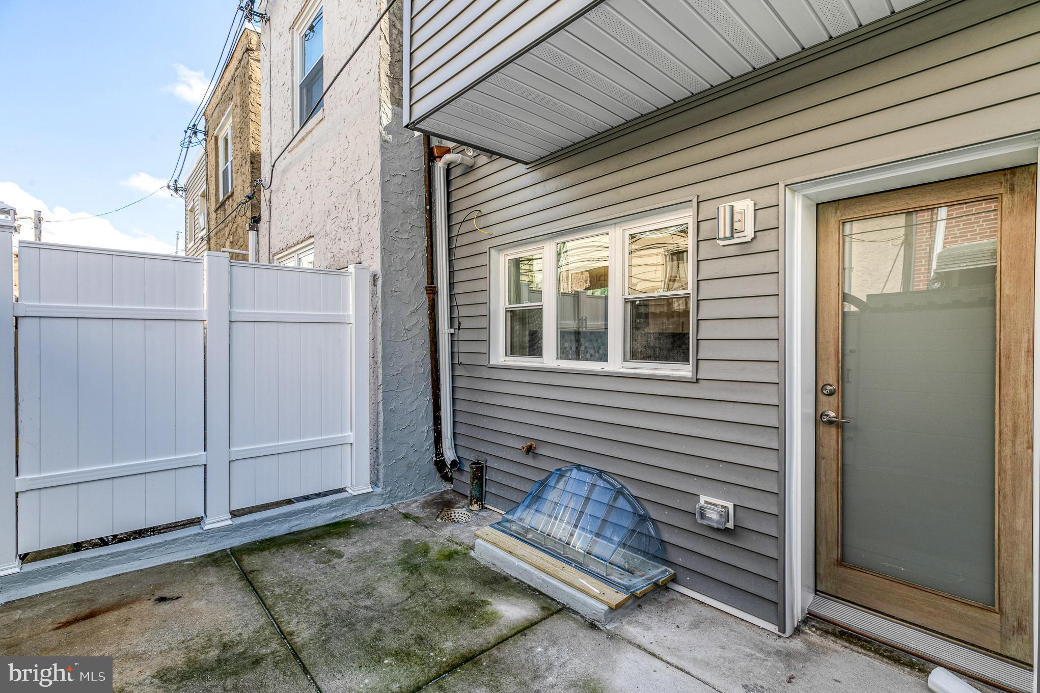 1041 Tree Street Philadelphia, PA 19148 - Photo 15 of 39 Gallery Image 15
