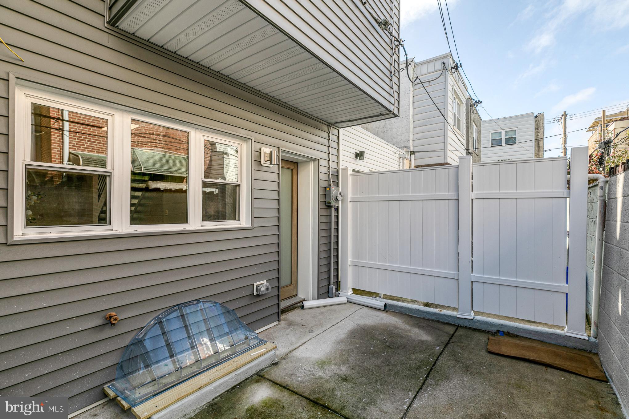 1041 Tree Street Philadelphia, PA 19148 - Photo 16 of 39 Gallery Image 16