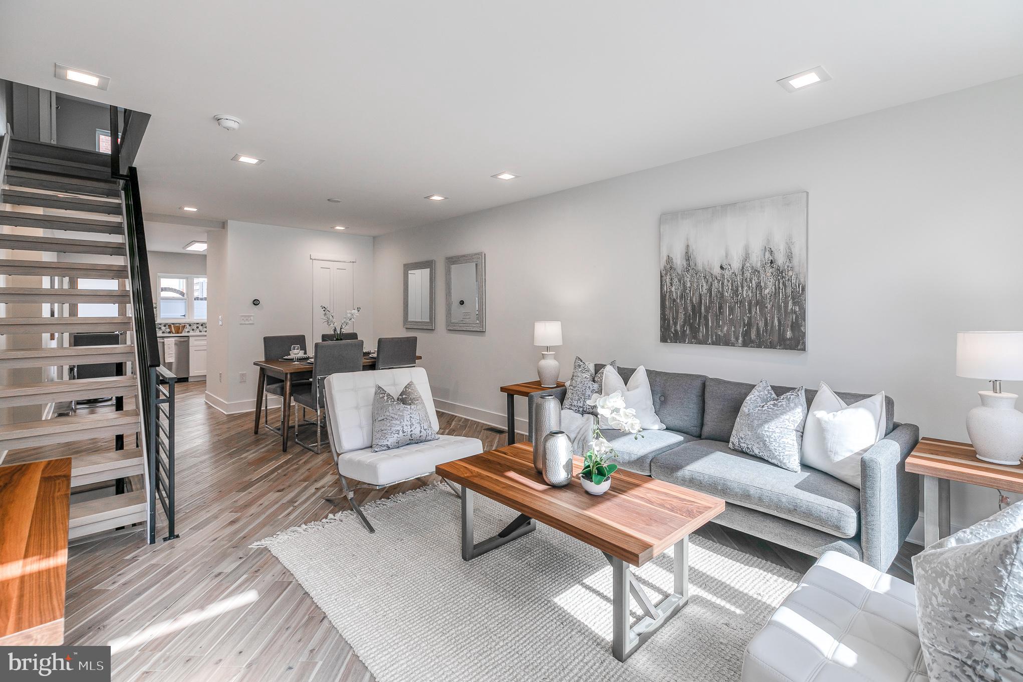 1041 Tree Street Philadelphia, PA 19148 - Photo 3 of 39 Gallery Image 3