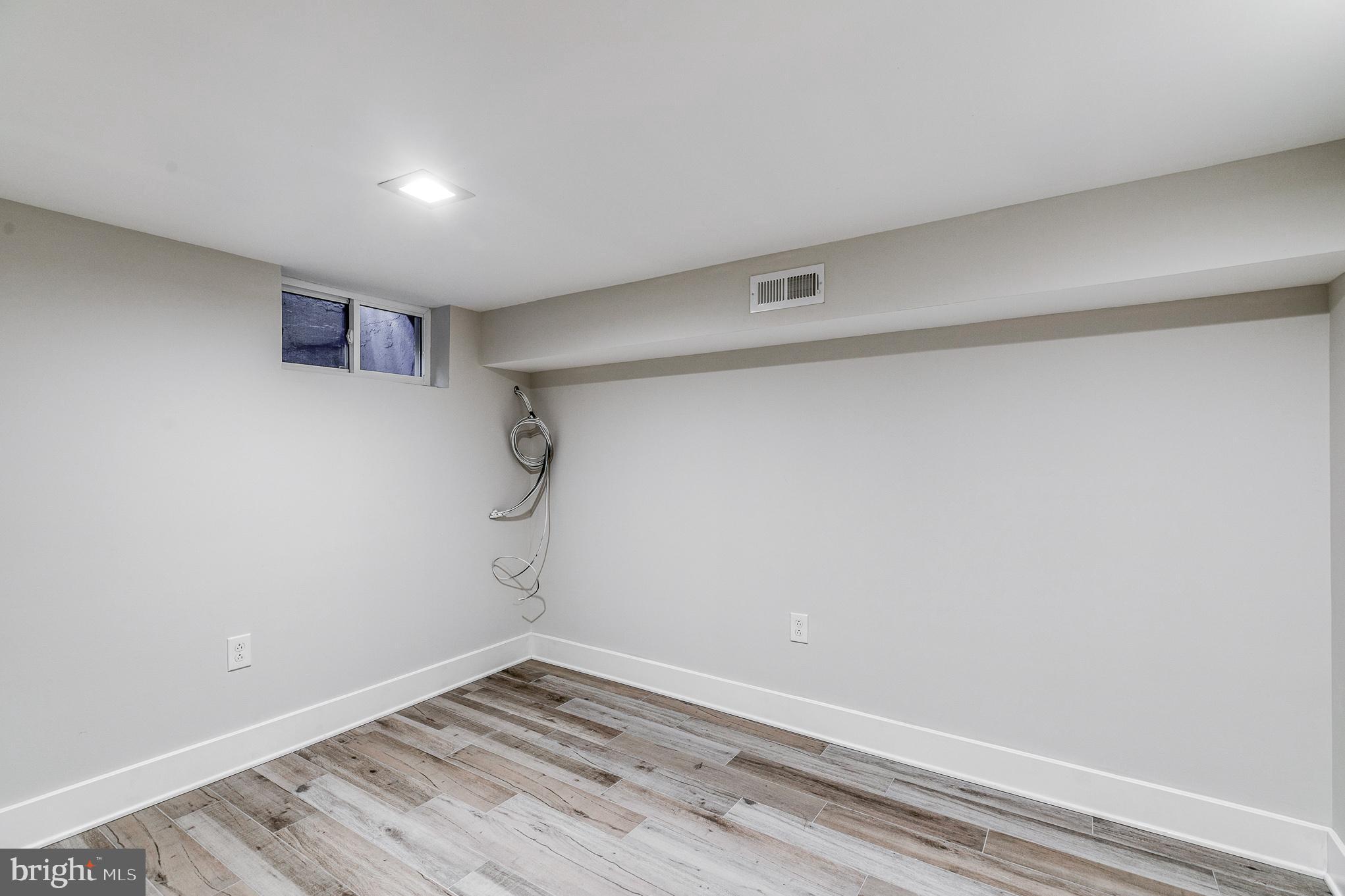 1041 Tree Street Philadelphia, PA 19148 - Photo 33 of 39 Lower Level