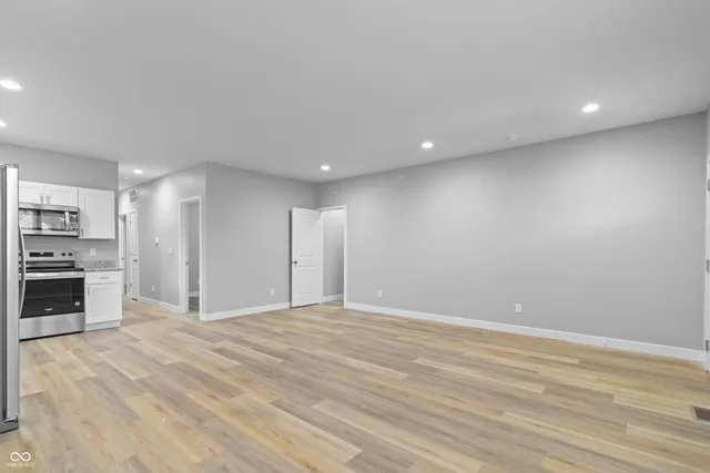 $1,900 | 3365 Broadway Street, Indianapolis, IN 46205