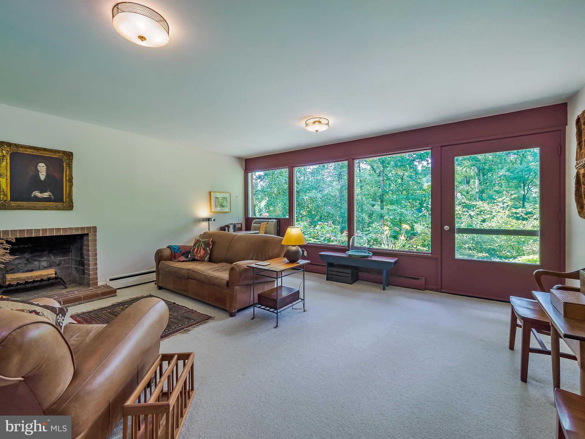 46 Lakeside Drive Greenbelt, MD 20770 - Photo 29 of 72 Family Room