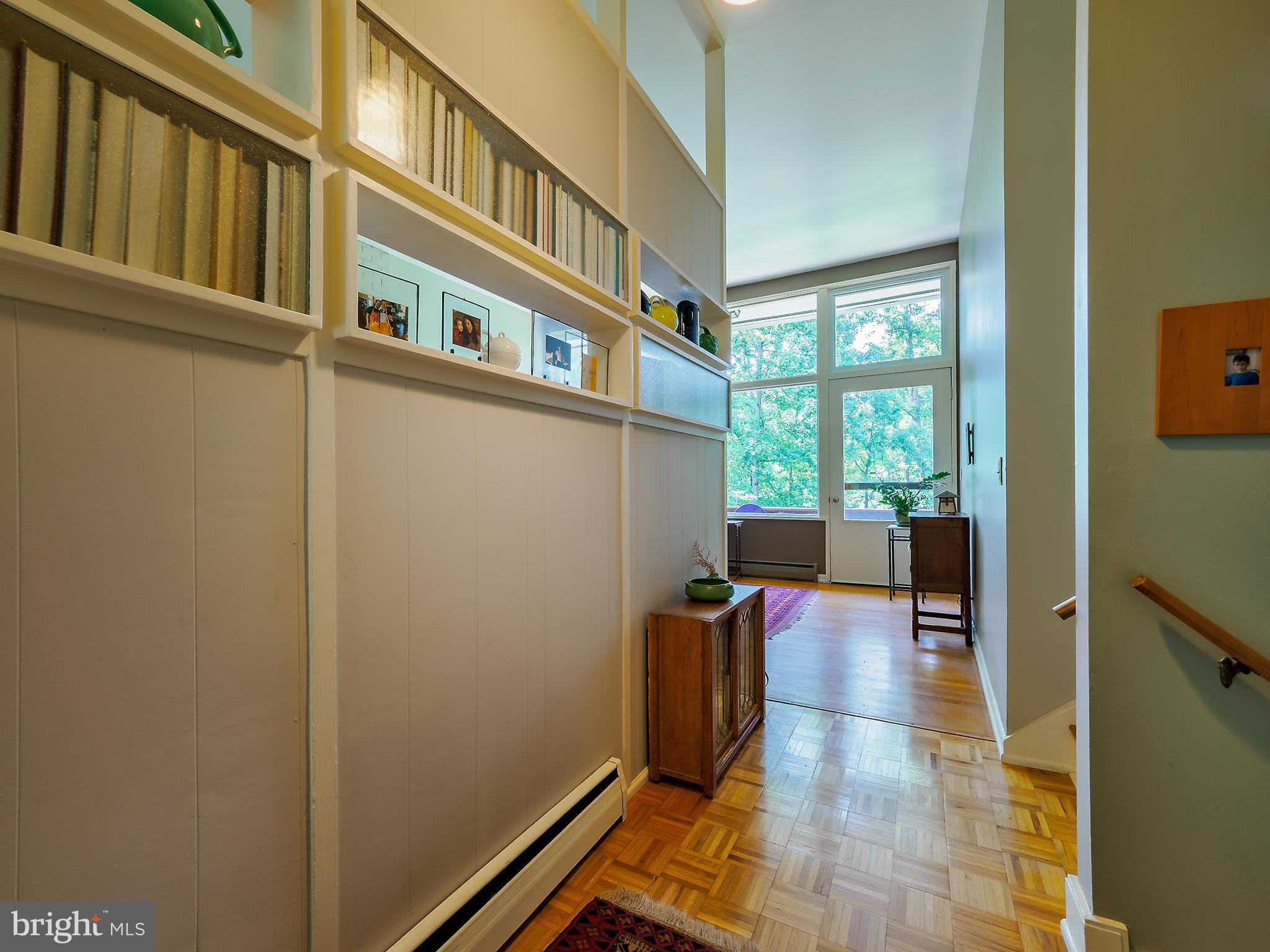 46 Lakeside Drive Greenbelt, MD 20770 - Photo 8 of 72 Foyer