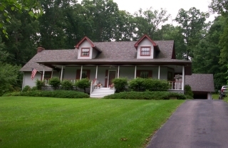 8008 Arnoldtown Road Louisville, KY 40214 - Photo 1 of 1 Primary Photo