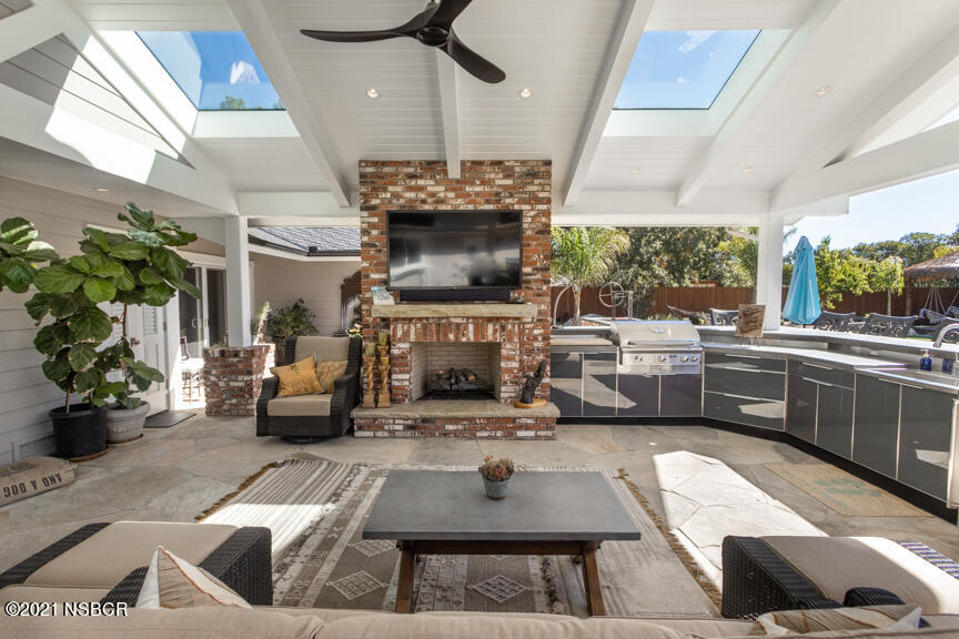 3040 Country Road Santa Ynez, CA 93460 - Photo 15 of 30 Take Advantage of Indoor/Outdoor Living