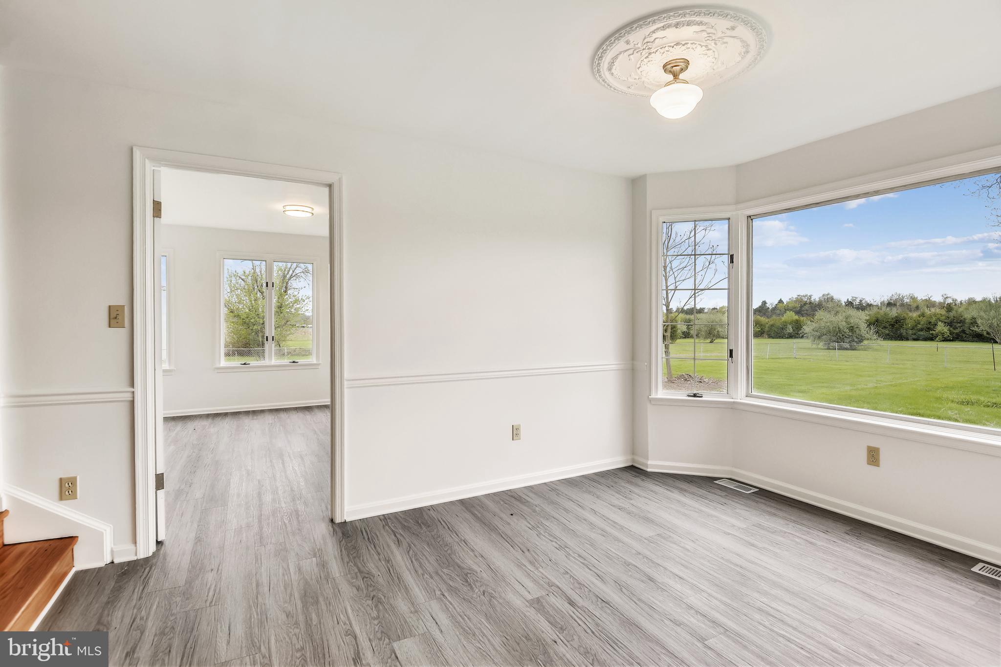 5006 Pleasant Valley Road Chantilly, VA 20151 - Photo 13 of 31 Gallery Image 13
