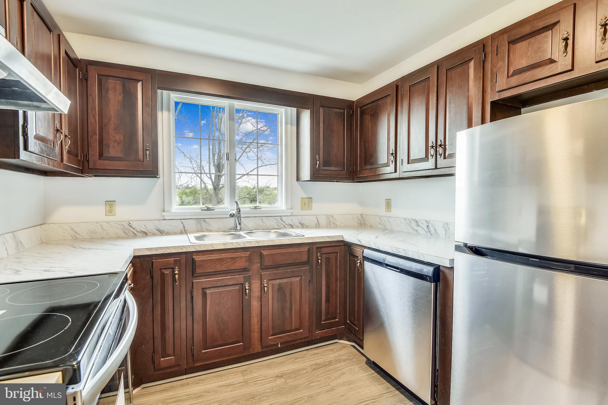 5006 Pleasant Valley Road Chantilly, VA 20151 - Photo 15 of 31 Gallery Image 15