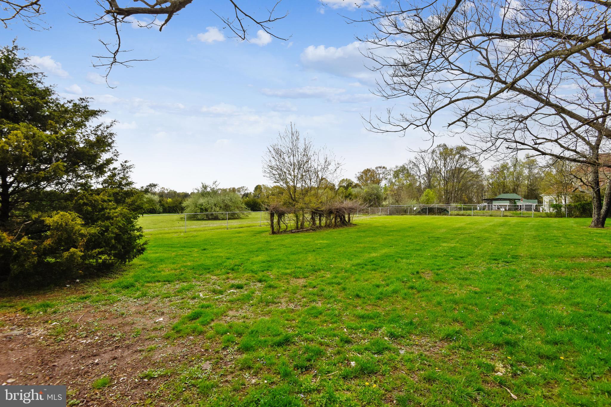 5006 Pleasant Valley Road Chantilly, VA 20151 - Photo 26 of 31 Gallery Image 26