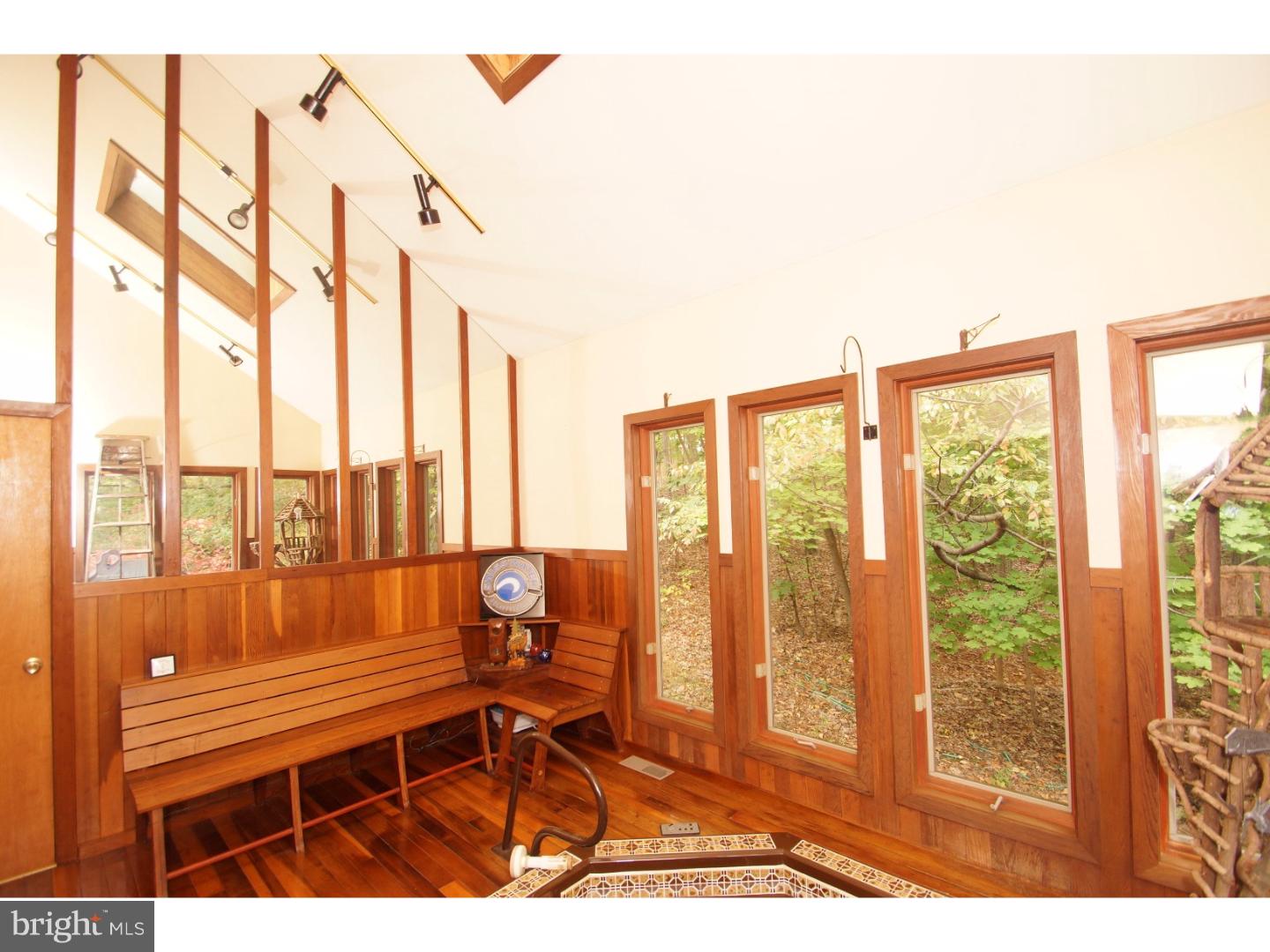 798 Ridge Road Telford, PA 18969 - Photo 13 of 25 Gallery Image 13
