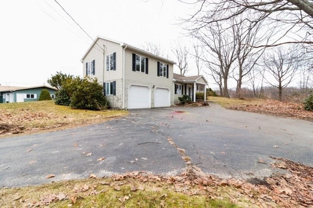 19 Roaring Rock Road York, ME 03909 - Photo 2 of 24 Photo