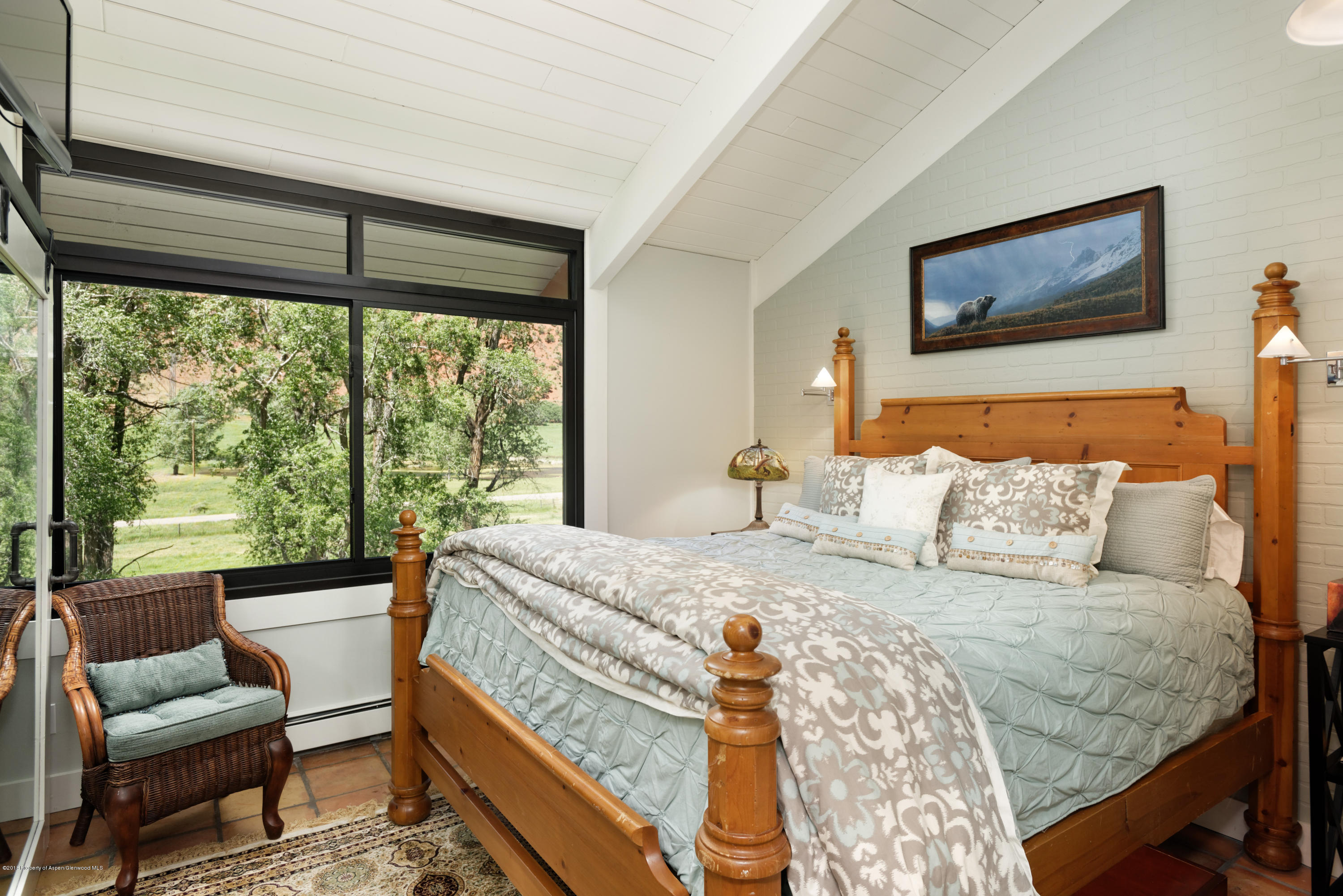 207 Oak Road Basalt, CO 81621 - Photo 15 of 35 207OakRd_HiRes305