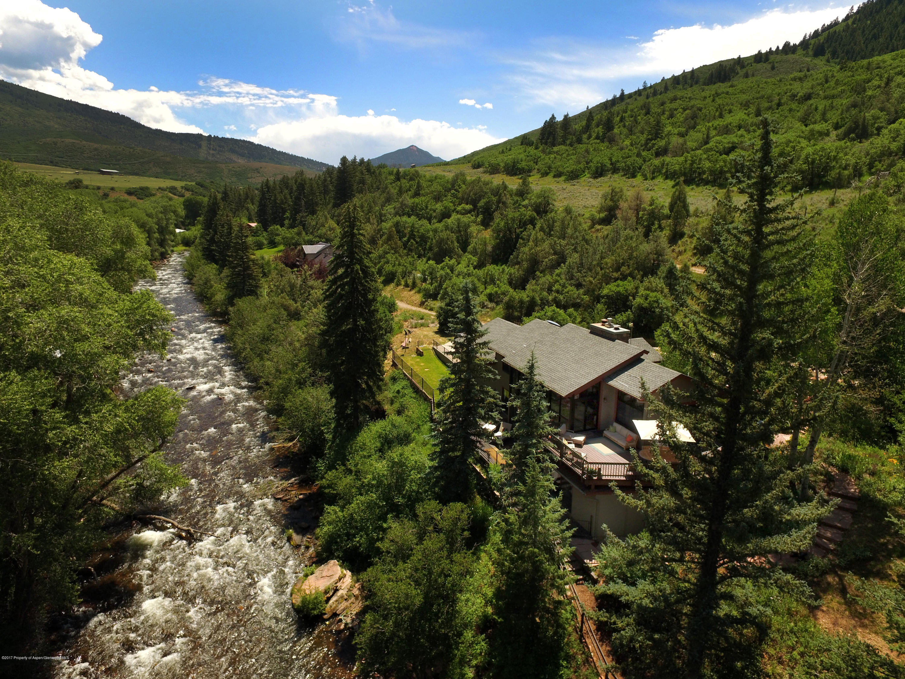 207 Oak Road Basalt, CO 81621 - Photo 25 of 35 207OakRd_HiRes214